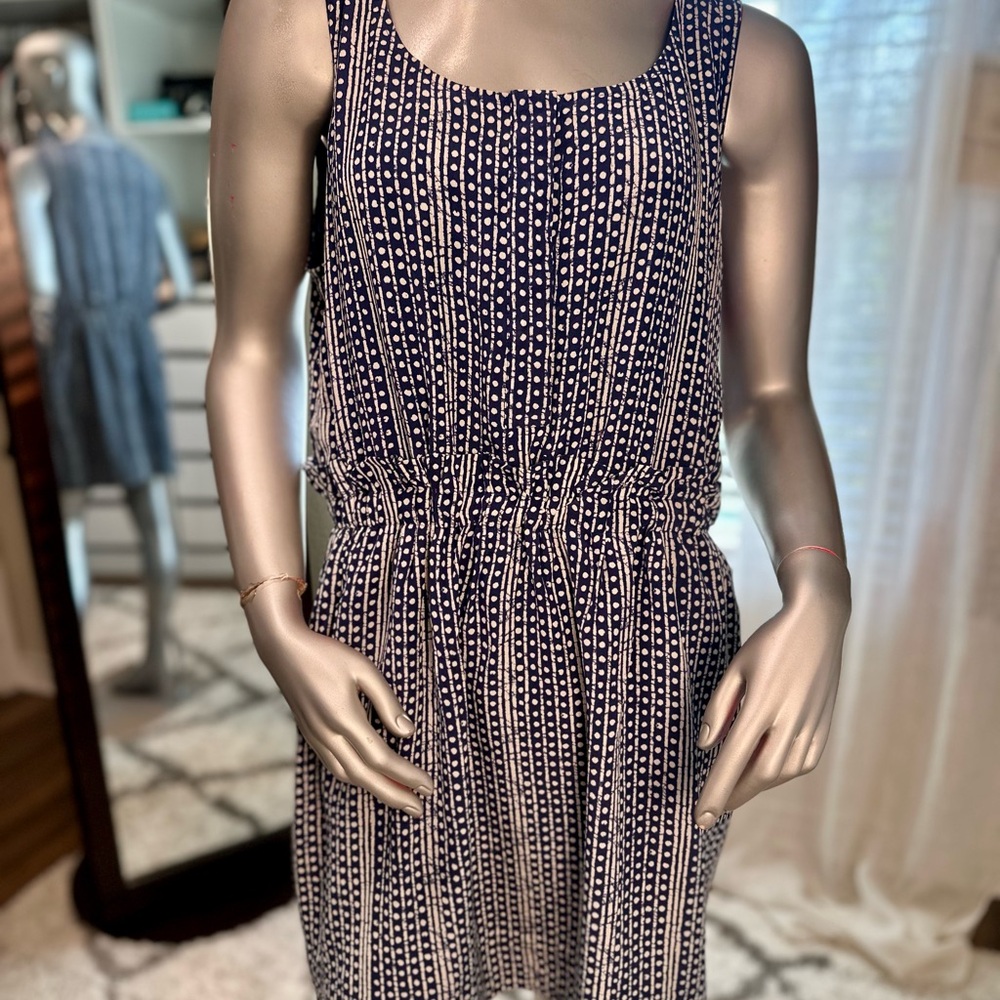 Madewell 100% Silk Sleeveless Dress Size 12 Navy Print w/ Pockets